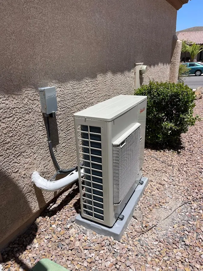 Residential air conditioning condenser unit in Gun Barrel City